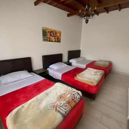 Hotel Mi Casa Del Norte Santa Rosa de Osos Exteriör bild