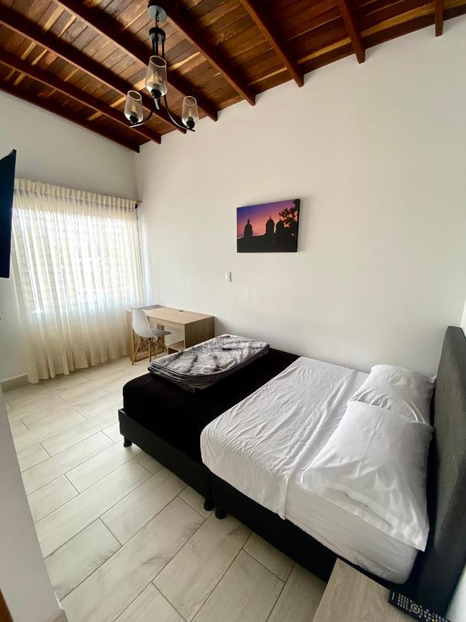 Hotel Mi Casa Del Norte Santa Rosa de Osos Exteriör bild
